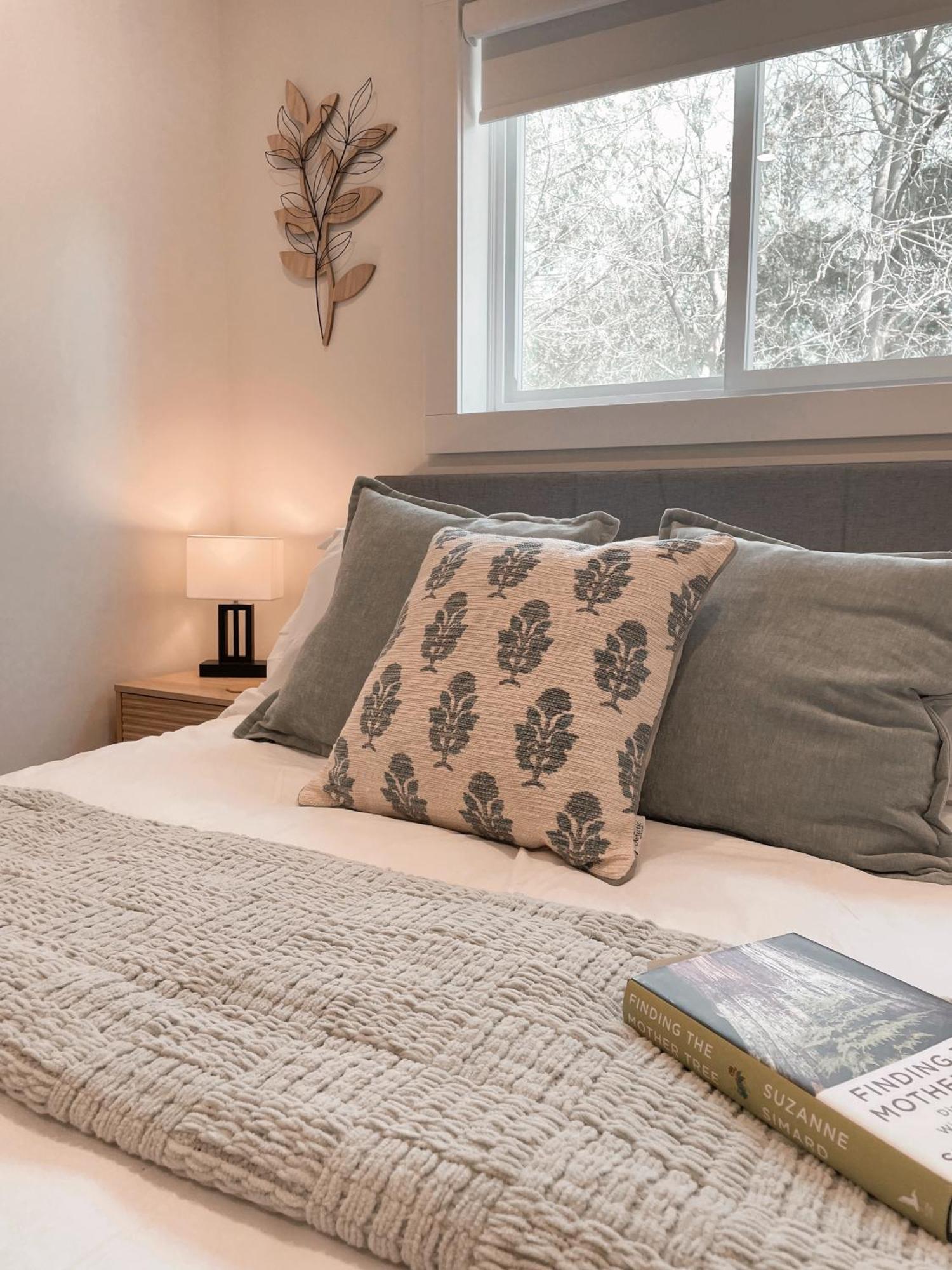 Elora'S Irvine River Suite ภายนอก รูปภาพ