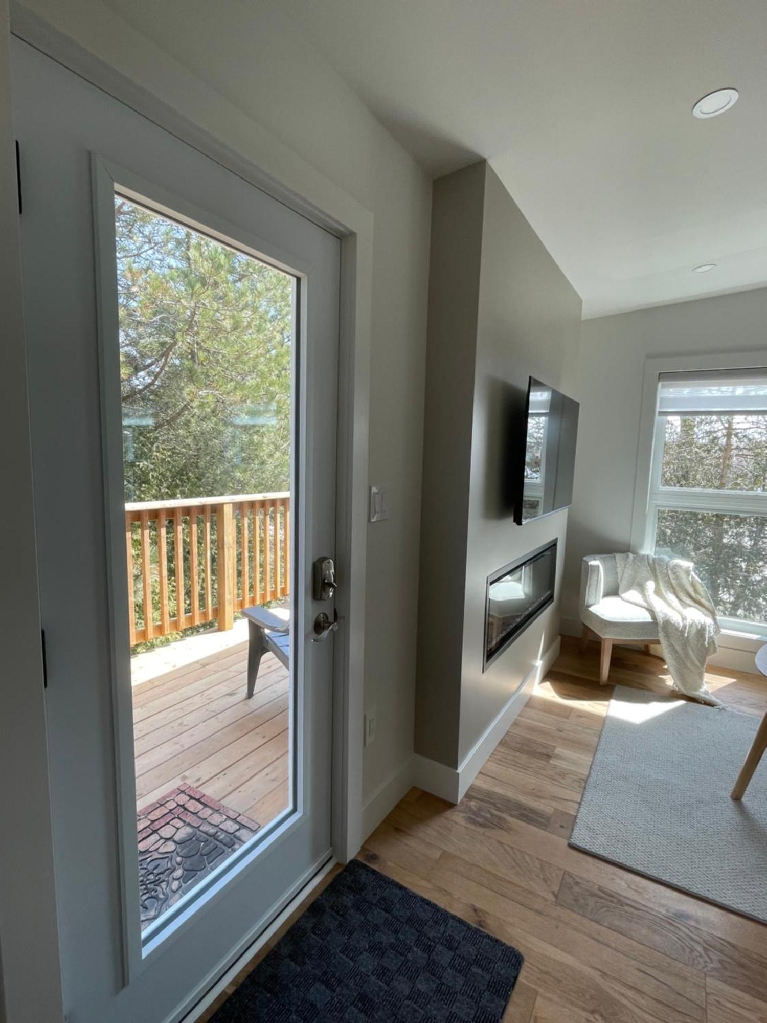 Elora'S Irvine River Suite ภายนอก รูปภาพ